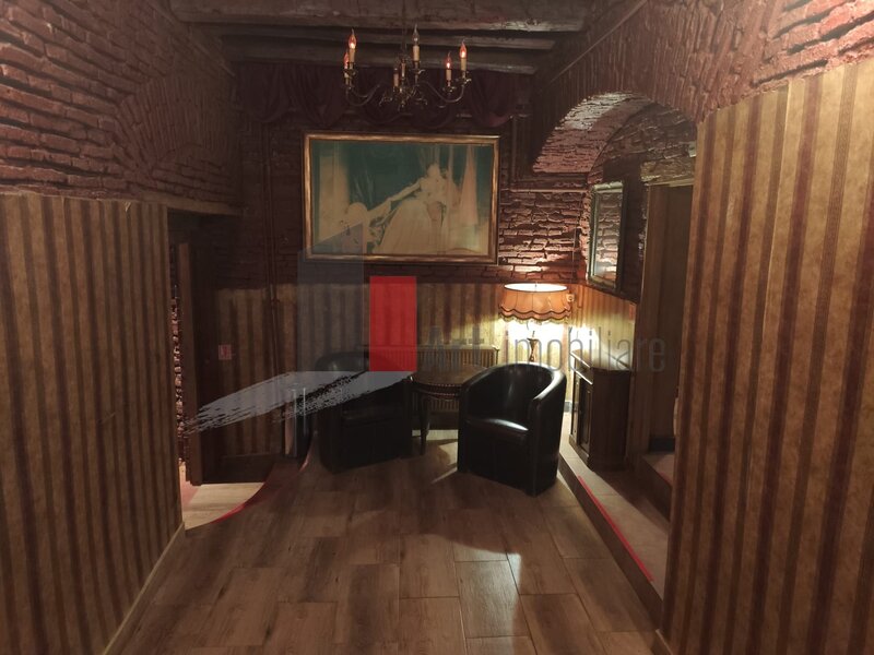 Armeneasca, Rosetti, Mosilor spatiu comercial (club) de inchiriat